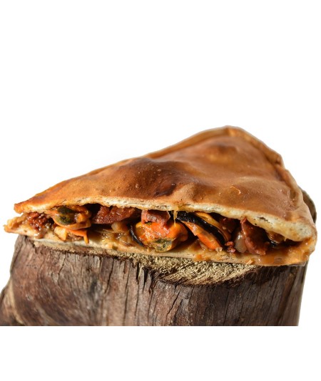 Empanada de Mejillon con Chorizo